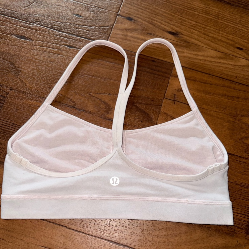 Pristine Lululemon Flow Y Bra Strawberry Milkshake Discontinued Size:6 - Picture 4 of 6